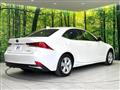 2017 Lexus IS