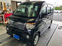 2011 Daihatsu Atrai Wagon