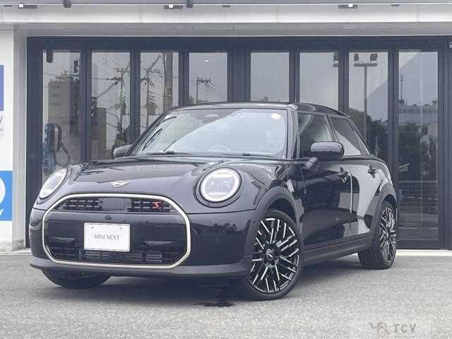 2025 BMW MINI