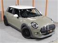 2019 BMW MINI