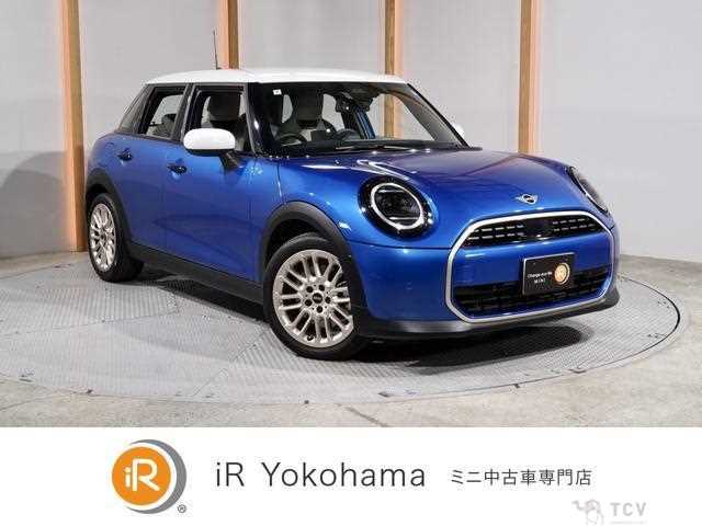 2025 BMW MINI