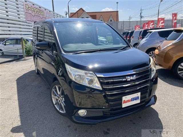 2014 Toyota Noah