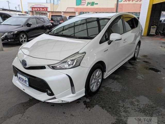 2015 Toyota PRIUS α