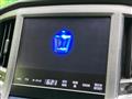 2013 Toyota Crown Hybrid