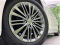 2013 Toyota Crown Hybrid