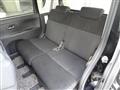 2010 Daihatsu Tanto