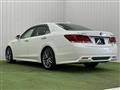 2013 Toyota Crown Hybrid
