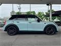 2019 BMW MINI