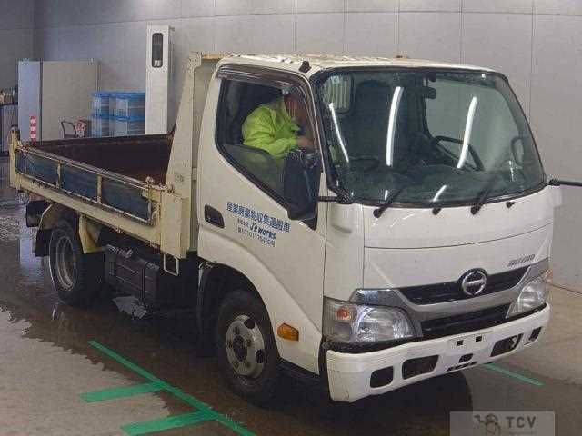 2015 Hino Dutro