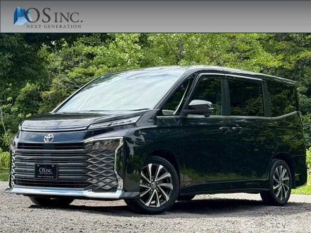 2023 Toyota Voxy