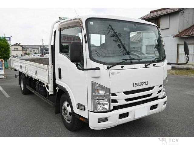 2017 Isuzu Elf Truck