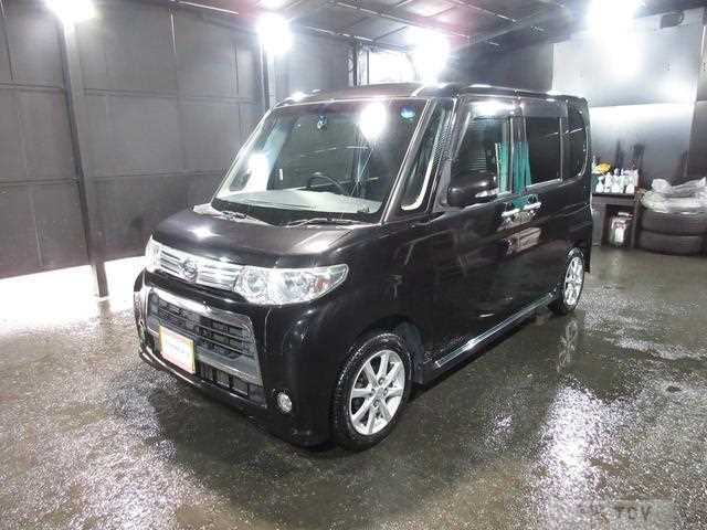 2011 Daihatsu Tanto