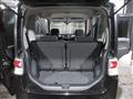 2011 Daihatsu Tanto