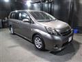 2010 Toyota Isis