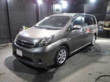 2010 Toyota Isis