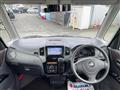 2012 Nissan ROOX
