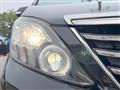 2013 Toyota Alphard G