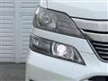 2014 Toyota Vellfire