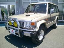 1990 Mitsubishi Pajero