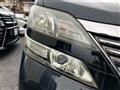 2010 Toyota Vellfire
