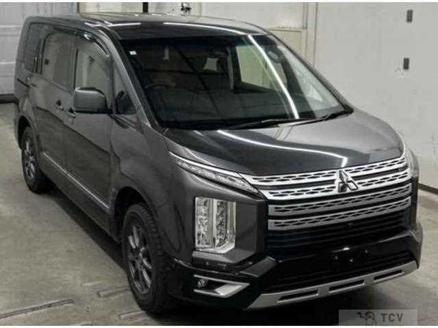2021 Mitsubishi Delica D5