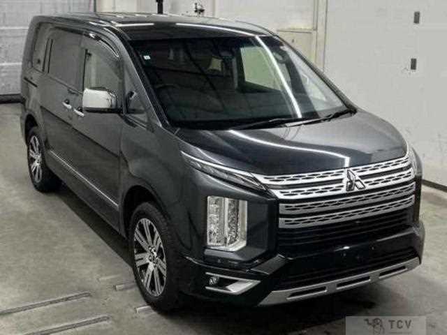 2023 Mitsubishi Delica D5