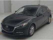 2019 Mazda Axela