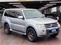 2011 Mitsubishi Pajero