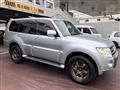 2011 Mitsubishi Pajero