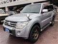 2011 Mitsubishi Pajero