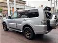 2011 Mitsubishi Pajero