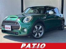 2019 BMW MINI