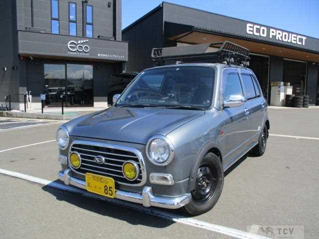 2004 Daihatsu Miragino