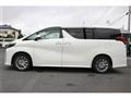 2018 Toyota Alphard Hybrid