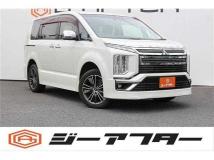 2019 Mitsubishi Delica D5