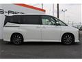 2025 Toyota Voxy