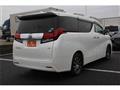 2016 Toyota Alphard G