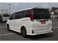 2016 Toyota Noah