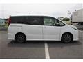 2016 Toyota Noah