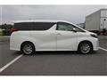 2020 Toyota Alphard Hybrid