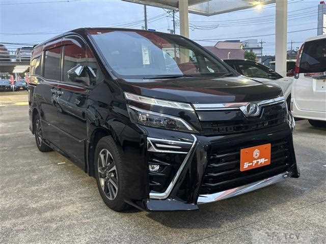 2019 Toyota Voxy