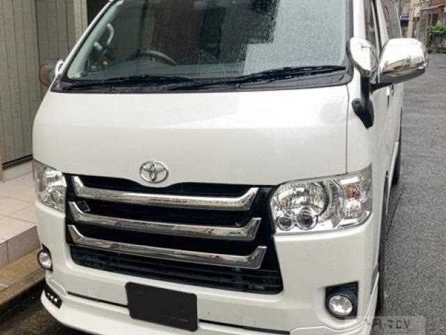 2015 Toyota Regiusace Van