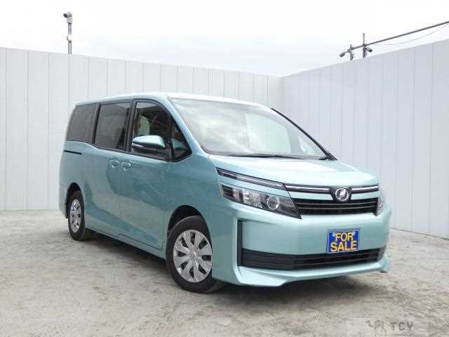 2014 Toyota Voxy