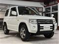 2009 Mitsubishi Pajero Mini