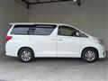 2013 Toyota Alphard Hybrid