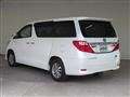 2013 Toyota Alphard Hybrid