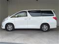 2013 Toyota Alphard Hybrid
