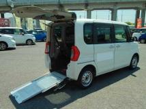 2017 Daihatsu Tanto