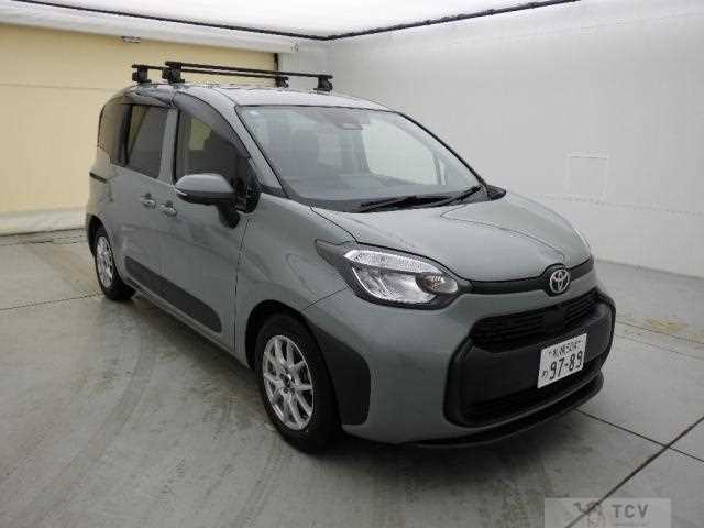 2023 Toyota Sienta