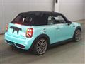 2019 BMW MINI